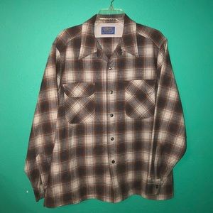 Beautiful Pendleton wool long sleeved button up